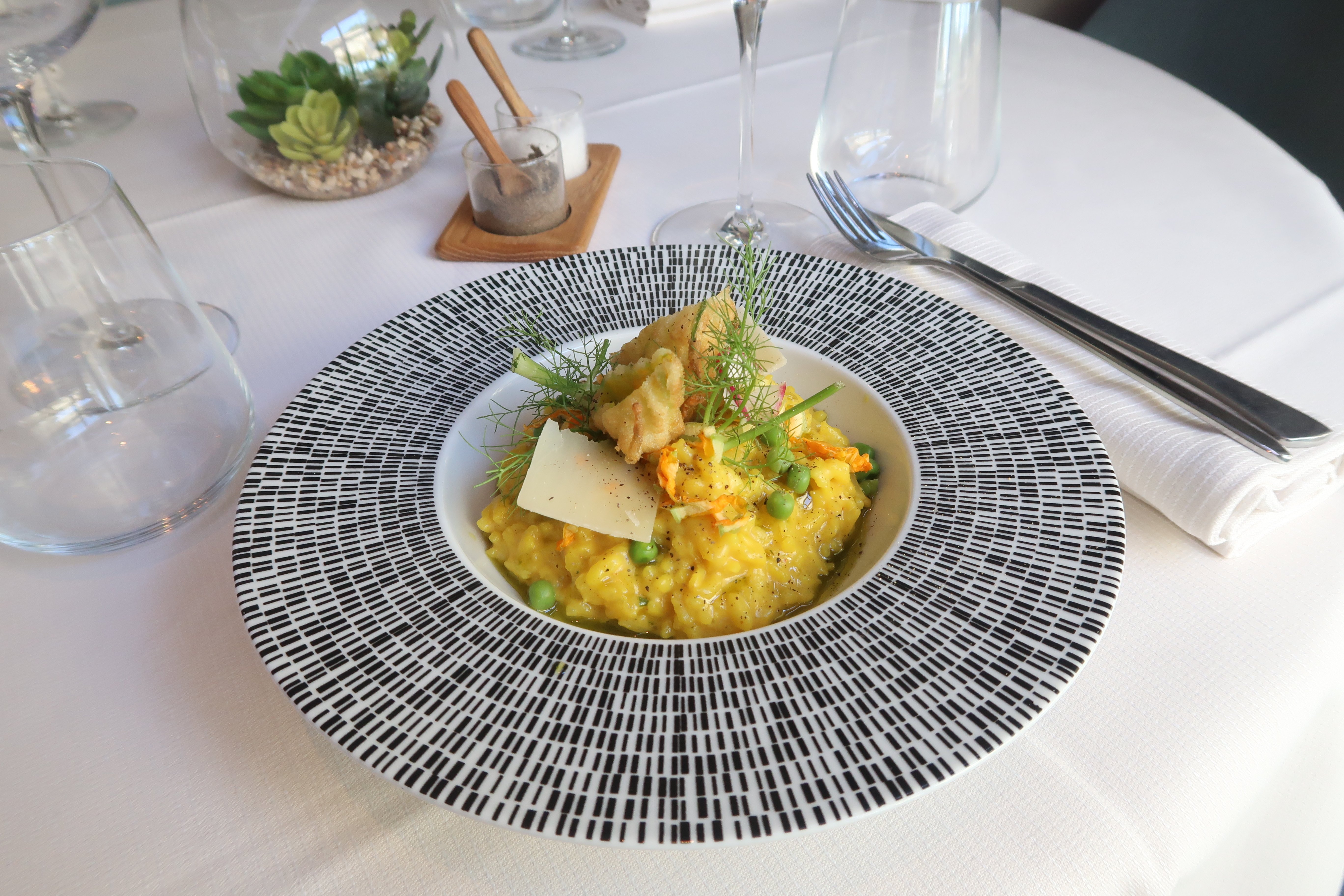 Risotto safrané, fleurs de courgette